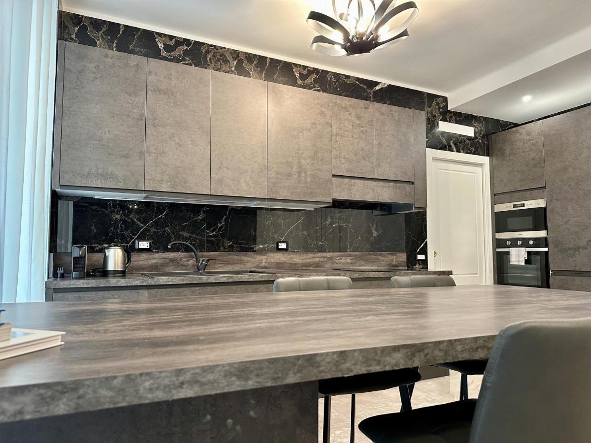 Magic Place Bergamo! Classy Apartment In The Heart Of The City Dış mekan fotoğraf